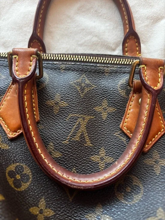 Louis Vuitton Brown Monogram Canvas Speedy 25 with Tan Leather Trim - Picture 5 of 12